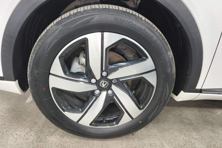 Used CHANGAN CS55PLUS 2024 3rd Generation 1.5T DCT Prestige Model Exterior 4