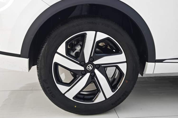 Used CHANGAN CS55PLUS 2024 3rd Generation 1.5T DCT Prestige Model Exterior 8