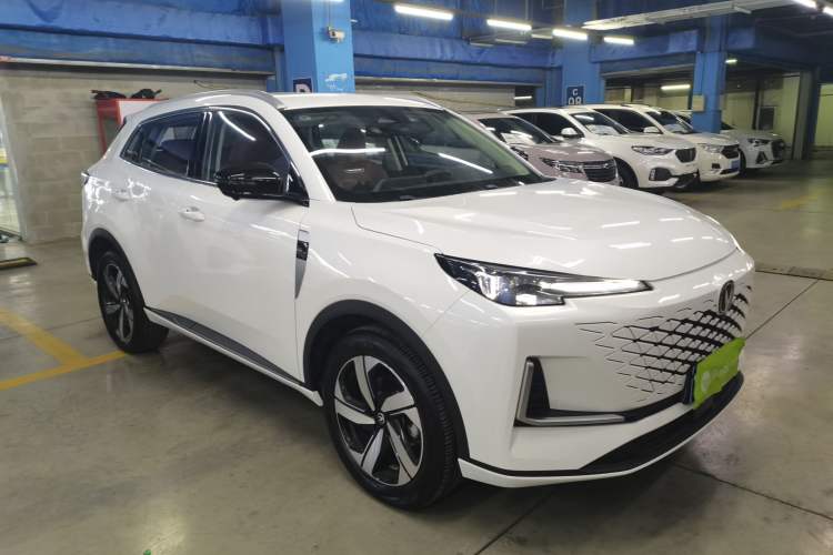 Used CHANGAN CS55PLUS 2024 3rd Generation 1.5T DCT Prestige Model Front Right 45 Deg