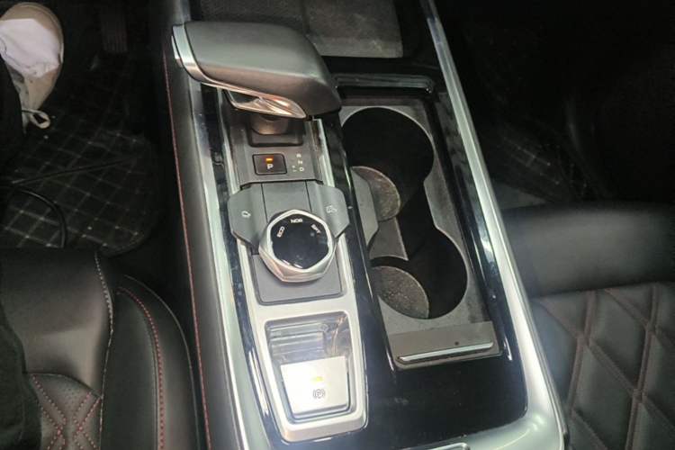 Used CHANGAN CS55PLUS 2024 3rd Generation 1.5T DCT Prestige Model Gear Lever