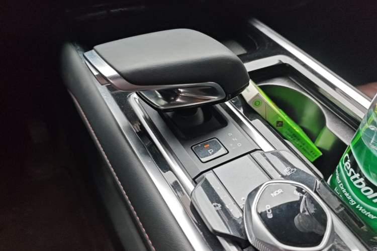 Used CHANGAN CS55PLUS 2024 3rd Generation 1.5T DCT Excellence Model Gear Lever