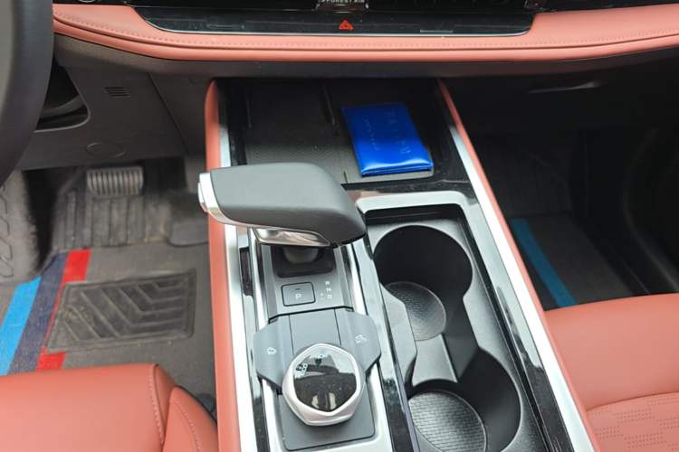 Used CHANGAN CS55PLUS 2024 3rd Generation 1.5T DCT Excellence Model Gear Lever