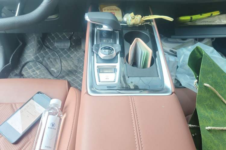 Used CHANGAN CS55PLUS 2024 3rd Generation 1.5T DCT Prestige Model Gear Lever