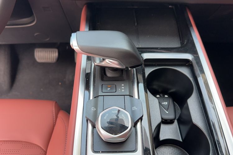 Used CHANGAN CS55PLUS 2024 3rd Generation 1.5T DCT Excellence Model Gear Lever