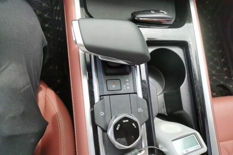 Used CHANGAN CS55PLUS 2024 3rd Generation 1.5T DCT Prestige Model Gear Lever