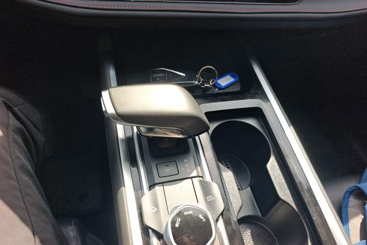Used CHANGAN CS55PLUS 2024 3rd Generation 1.5T DCT Excellence Model Gear Lever