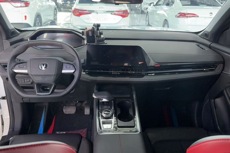 Used CHANGAN CS55PLUS 2024 3rd Generation 1.5T DCT Excellence Model Interior 1
