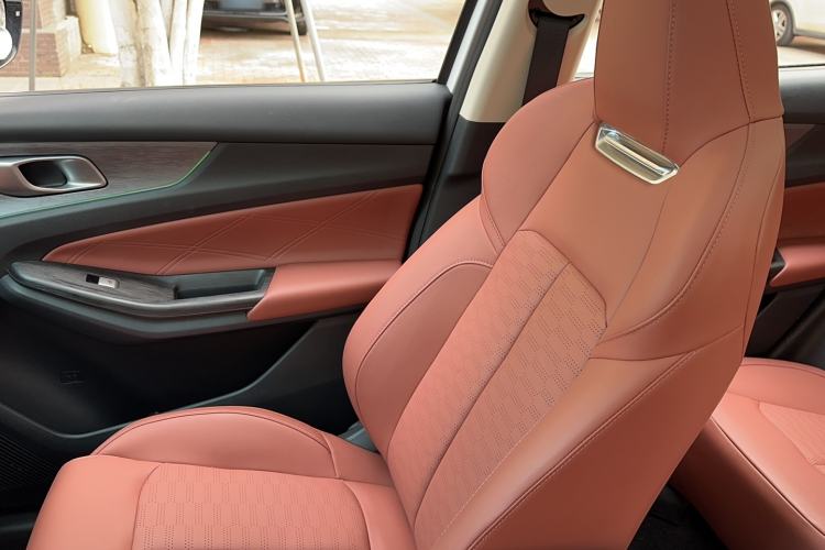 Used CHANGAN CS55PLUS 2024 3rd Generation 1.5T DCT Excellence Model Interior 3