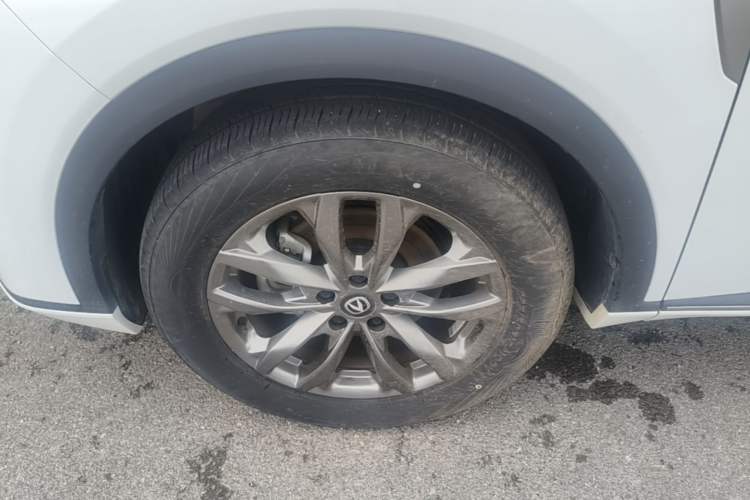 Used CHANGAN CS55PLUS 2024 3rd Generation 1.5T DCT Light-Year Edition Left Front Wheel Hub