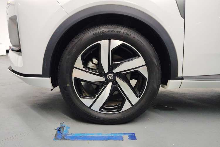 Used CHANGAN CS55PLUS 2024 3rd Generation 1.5T DCT Prestige Model Left Front Wheel Hub