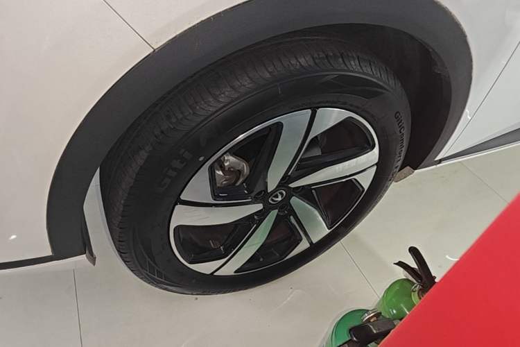 Used CHANGAN CS55PLUS 2024 3rd Generation 1.5T DCT Excellence Model Left Front Wheel Hub