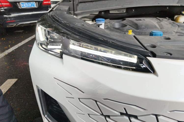 Used CHANGAN CS55PLUS 2024 3rd Generation 1.5T DCT Prestige Model Right Front Headlight