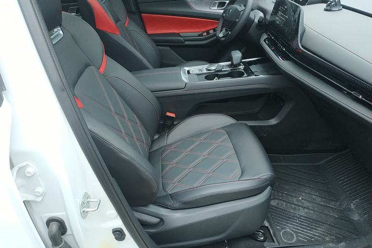 Used CHANGAN CS55PLUS 2024 3rd Generation 1.5T DCT Prestige Model Right Front Seat