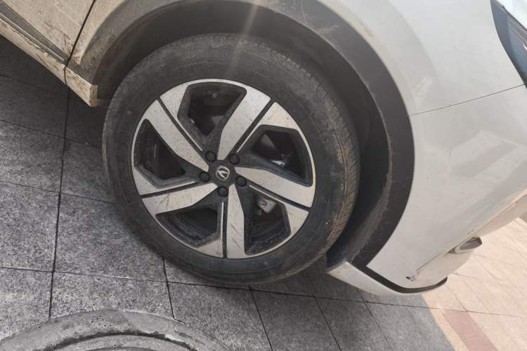 Used CHANGAN CS55PLUS 2024 3rd Generation 1.5T DCT Excellence Model Right Front Wheel Hub