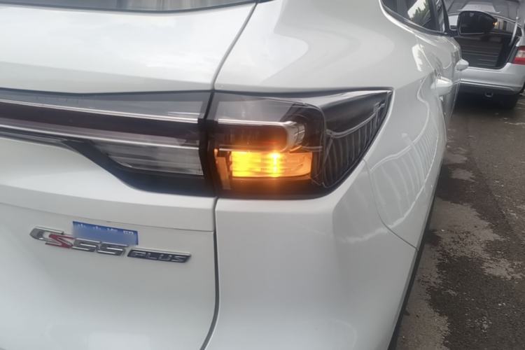 Used CHANGAN CS55PLUS 2024 3rd Generation 1.5T DCT Light-Year Edition Right Rear Taillight