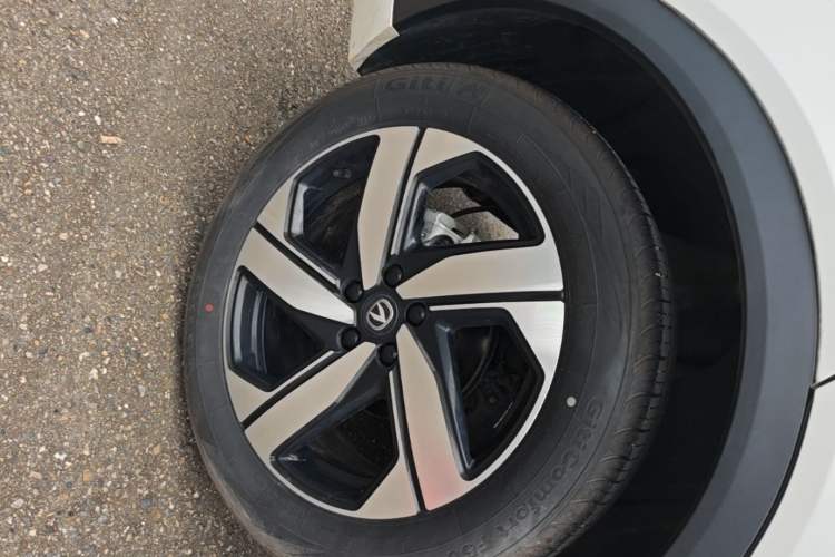 Used CHANGAN CS55PLUS 2024 3rd Generation 1.5T DCT Excellence Model Right Rear Wheel Hub