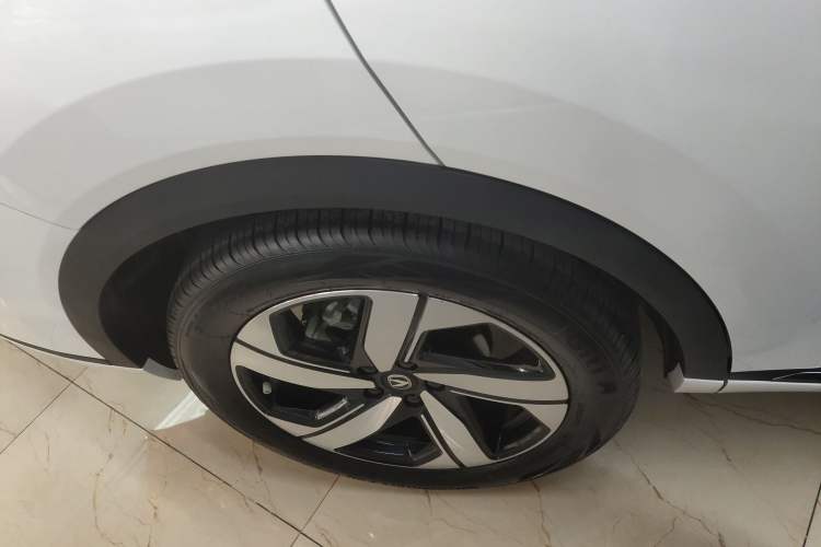 Used CHANGAN CS55PLUS 2024 3rd Generation 1.5T DCT Excellence Model Right Rear Wheel Hub