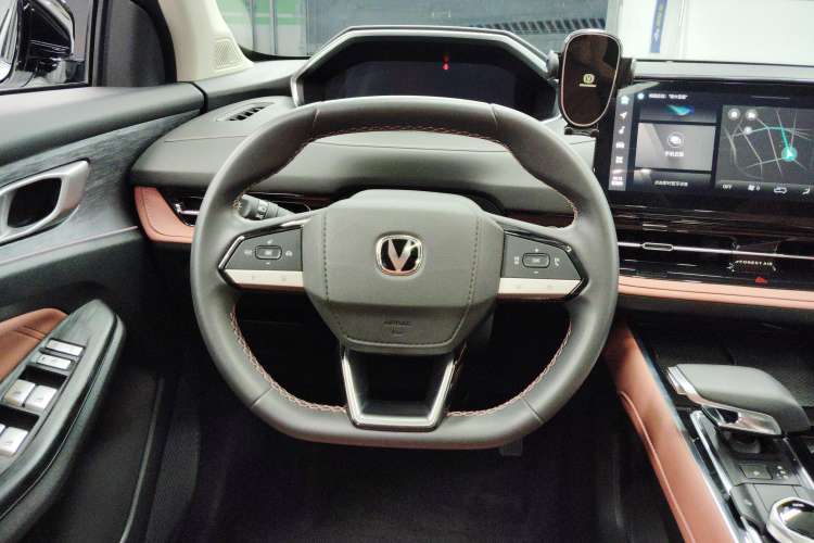 Used CHANGAN CS55PLUS 2024 3rd Generation 1.5T DCT Prestige Model Steering Wheel