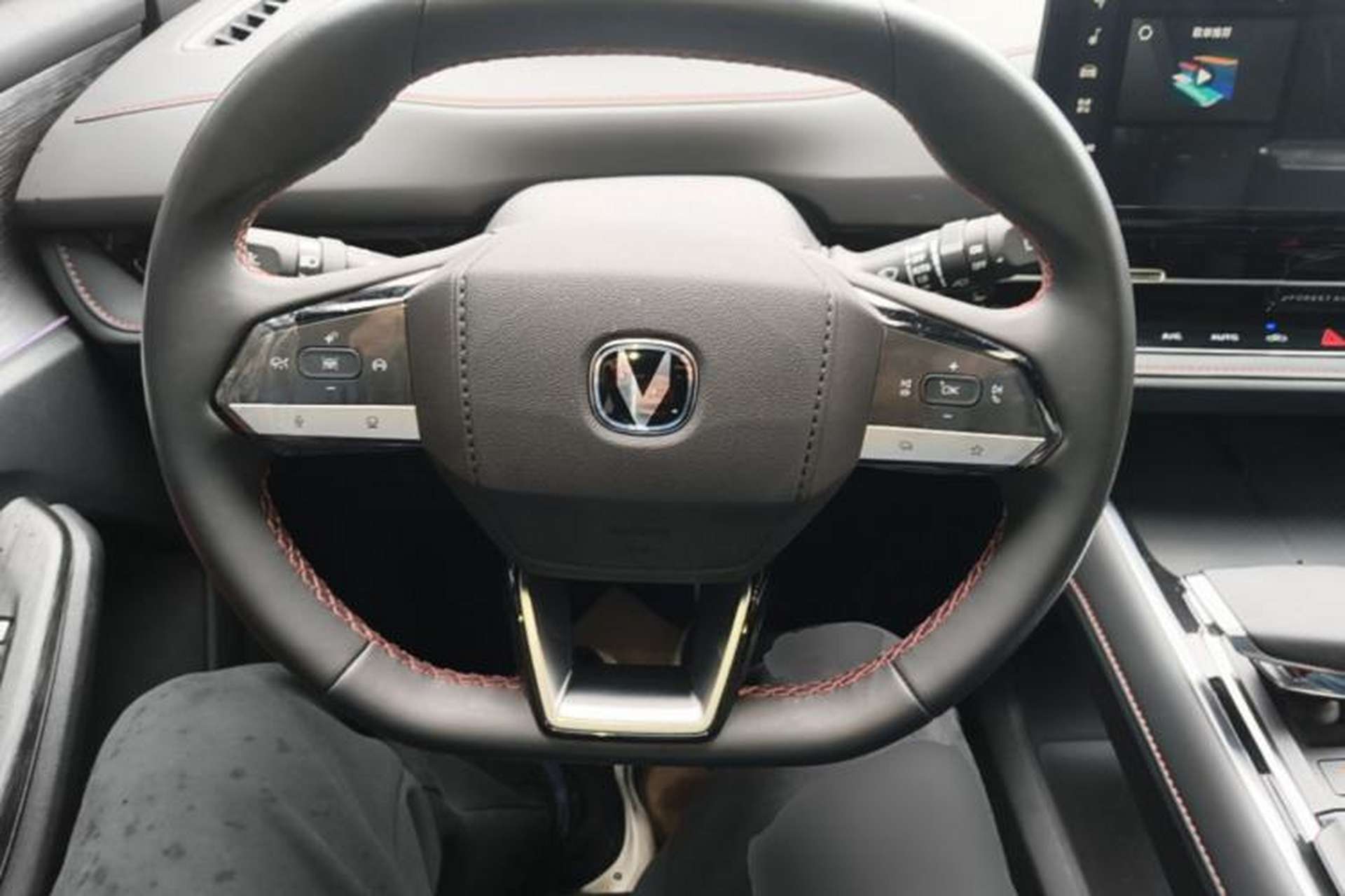 Used CHANGAN CS55PLUS 2024 3rd Generation 1.5T DCT Prestige Model Steering Wheel