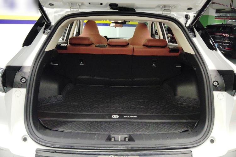 Used CHANGAN CS55PLUS 2024 3rd Generation 1.5T DCT Prestige Model Trunk