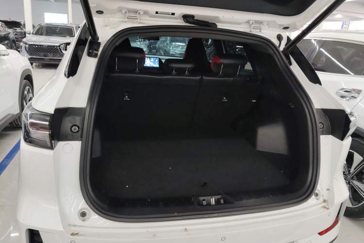 Used CHANGAN CS55PLUS 2024 3rd Generation 1.5T DCT Prestige Model Trunk