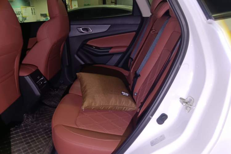 Used CHANGAN CS55PLUS 2025 3rd Generation Blue Whale 1.5T 500Bar Prestige Edition Left Rear Seat