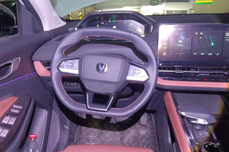 Used CHANGAN CS55PLUS 2025 3rd Generation Blue Whale 1.5T 500Bar Prestige Edition Steering Wheel