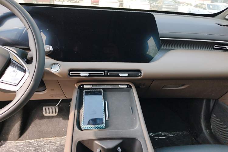 Used CHANGAN CS55PLUS 2026 Fourth Generation New Blue Whale 1.5T TianShu Premium Trim Audio And AC Panel