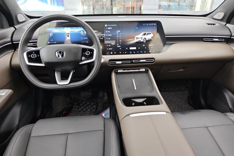 Used CHANGAN CS55PLUS 2026 Fourth Generation New Blue Whale 1.5T TianShu Premium Trim Center Console