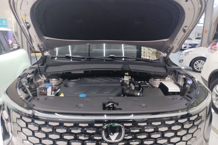 Used CHANGAN CS55PLUS 2026 Fourth Generation New Blue Whale 1.5T TianShu Premium Trim Engine Bay