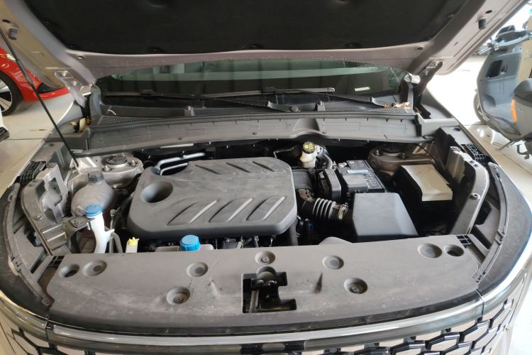 Used CHANGAN CS55PLUS 2026 Fourth Generation New Blue Whale 1.5T TianShu Premium Trim Engine Bay