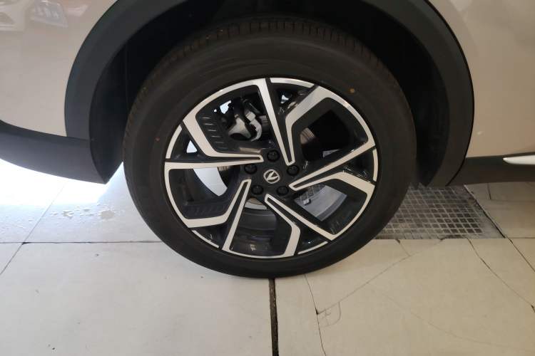 Used CHANGAN CS55PLUS 2026 Fourth Generation New Blue Whale 1.5T TianShu Premium Trim Exterior 5