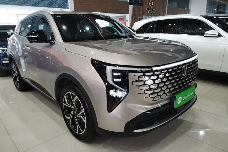 Used CHANGAN CS55PLUS 2026 Fourth Generation New Blue Whale 1.5T TianShu Premium Trim Front Right 45 Deg