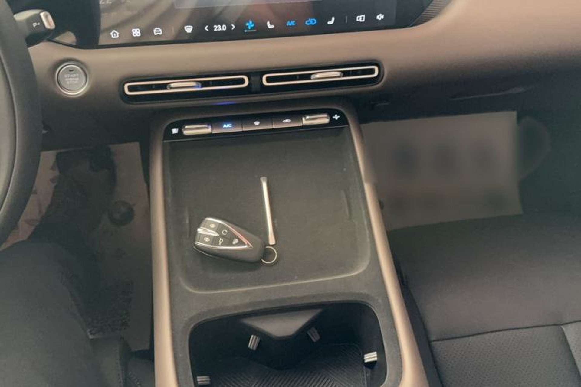 Used CHANGAN CS55PLUS 2026 Fourth Generation New Blue Whale 1.5T TianShu Premium Trim Gear Lever