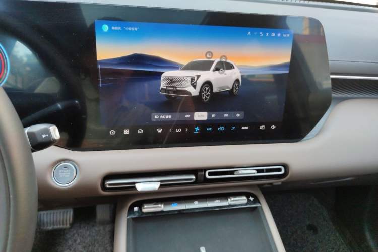 Used CHANGAN CS55PLUS 2026 Model Fourth-Generation New Blue Whale 1.5T Leading Model Audio And AC Panel