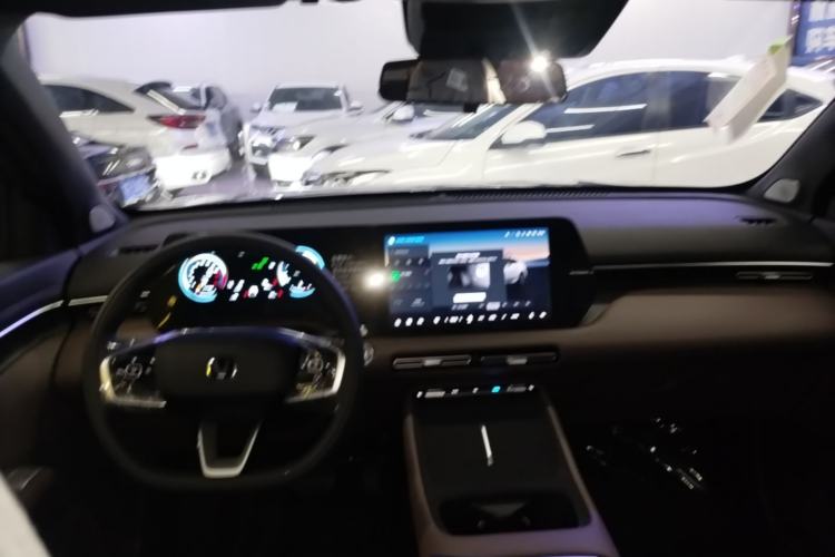 Used CHANGAN CS55PLUS 2026 Model Fourth-Generation New Blue Whale 1.5T Leading Model Center Console