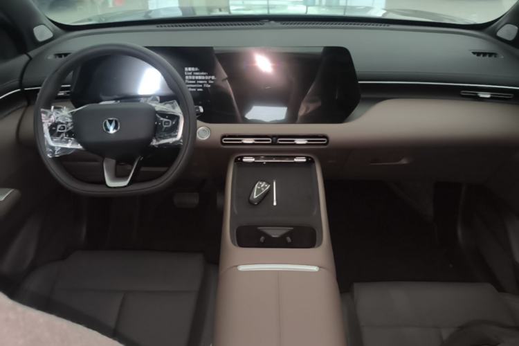 Used CHANGAN CS55PLUS 2026 Model Fourth-Generation New Blue Whale 1.5T Leading Model Center Console
