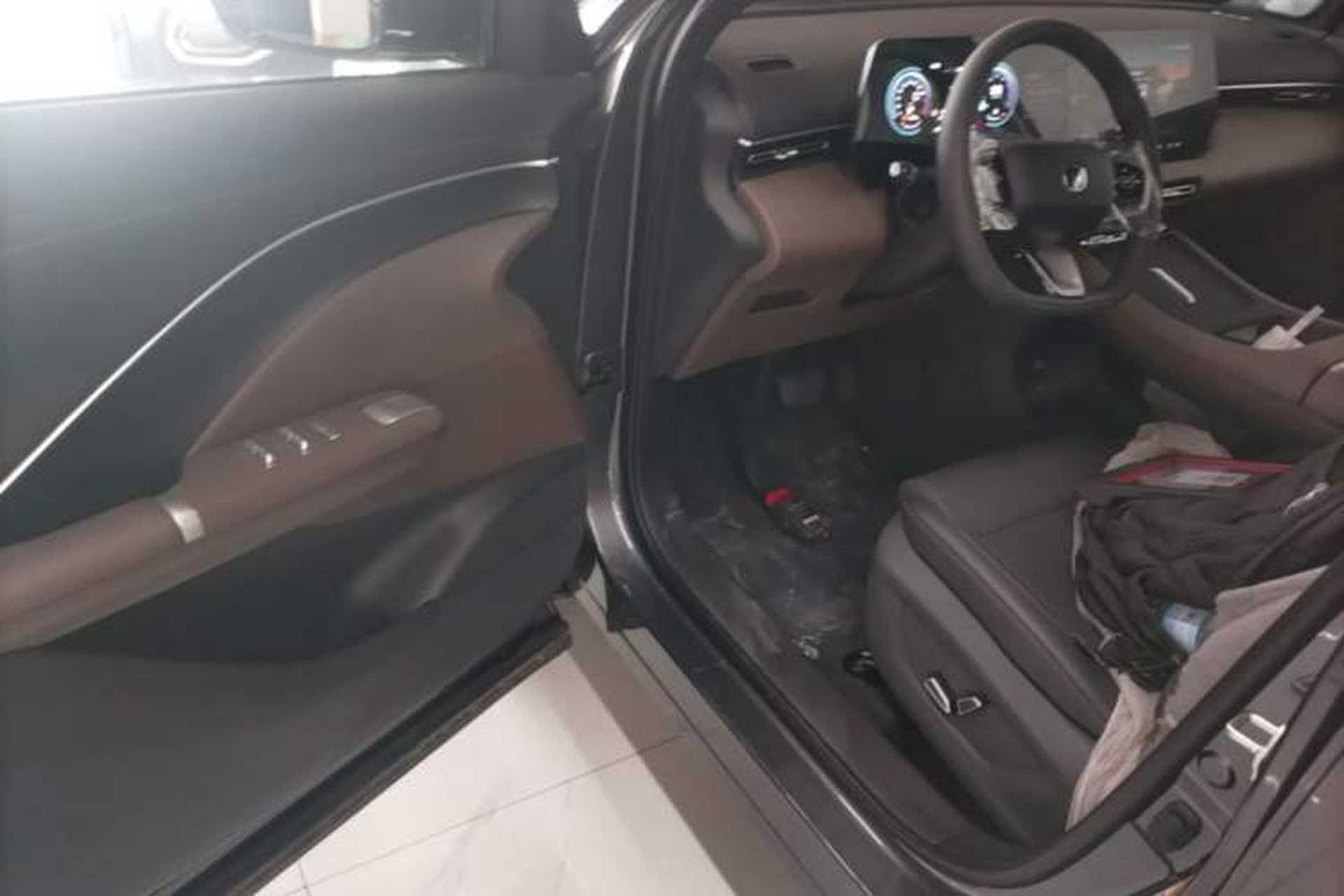 Used CHANGAN CS55PLUS 2026 Model Fourth-Generation New Blue Whale 1.5T Leading Model Driver Seat