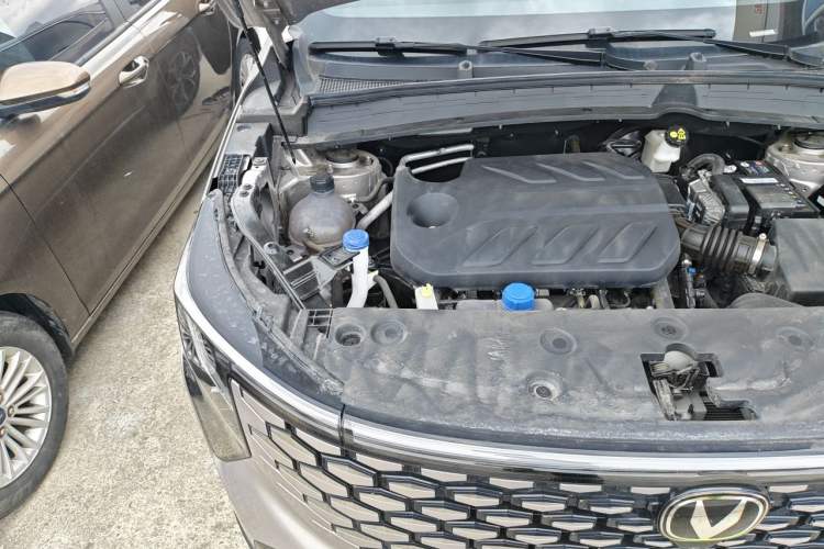 Used CHANGAN CS55PLUS 2026 Fourth Generation New Blue Whale 1.5T TianShu Premium Trim Engine Bay Right
