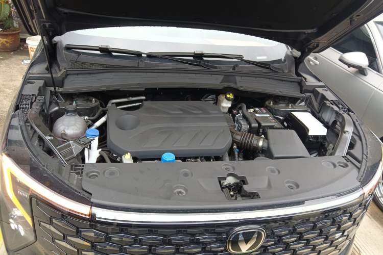 Used CHANGAN CS55PLUS 2026 Model, 4th Generation New Blue Whale 1.5T Tianxu Luxury Version Engine Bay