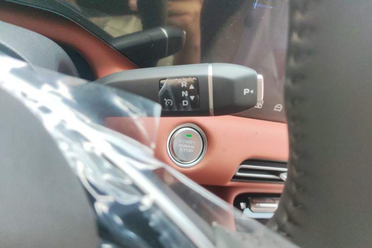 Used CHANGAN CS55PLUS 2026 Model, 4th Generation New Blue Whale 1.5T Tianxu Luxury Version Gear Lever