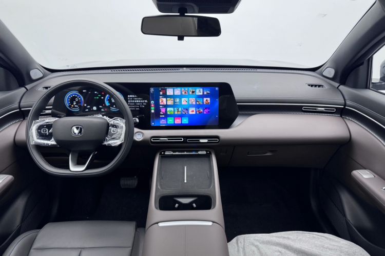 Used CHANGAN CS55PLUS 2026 Model Fourth-Generation New Blue Whale 1.5T Leading Model Interior 1