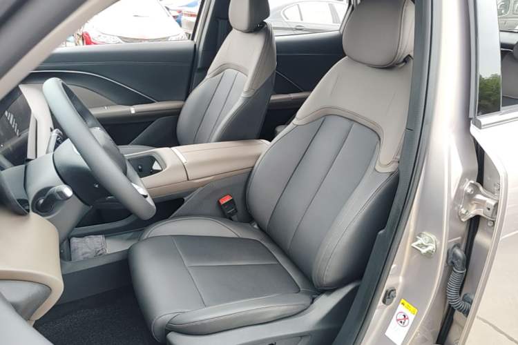Used CHANGAN CS55PLUS 2026 Fourth Generation New Blue Whale 1.5T TianShu Premium Trim Left Front Seat