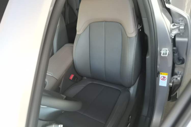 Used CHANGAN CS55PLUS 2026 Fourth Generation New Blue Whale 1.5T TianShu Premium Trim Left Front Seat