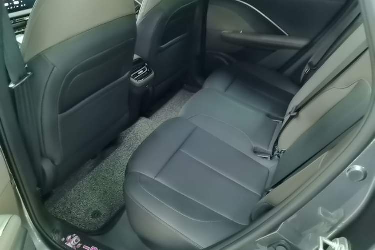 Used CHANGAN CS55PLUS 2026 Model Fourth-Generation New Blue Whale 1.5T Leading Model Left Rear Seat