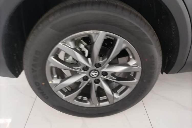 Used CHANGAN CS55PLUS 2026 Model Fourth-Generation New Blue Whale 1.5T Leading Model Right Rear Wheel Hub