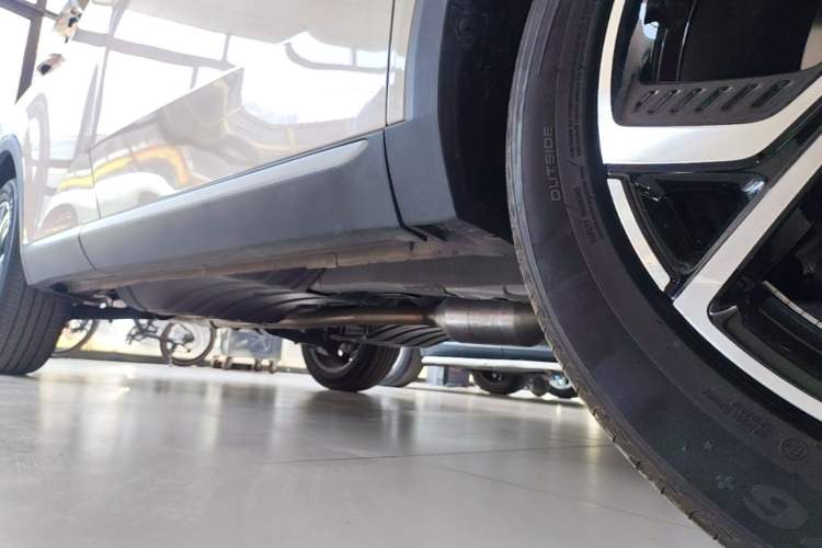 Used CHANGAN CS55PLUS 2026 Fourth Generation New Blue Whale 1.5T TianShu Premium Trim Right Side Sill
