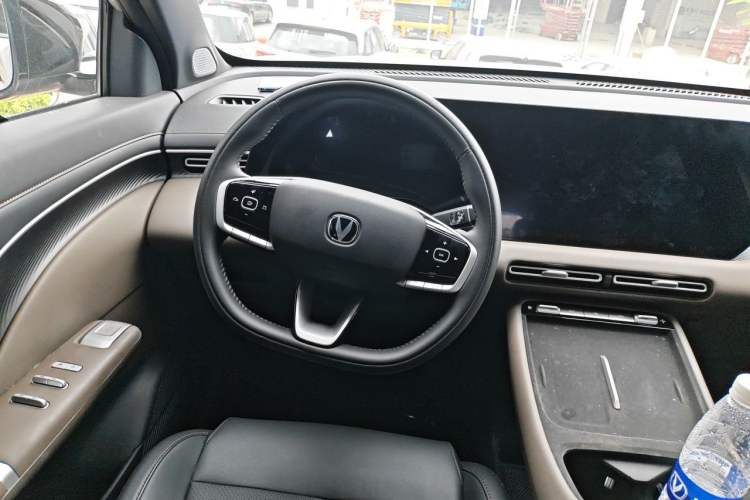 Used CHANGAN CS55PLUS 2026 Fourth Generation New Blue Whale 1.5T TianShu Premium Trim Steering Wheel