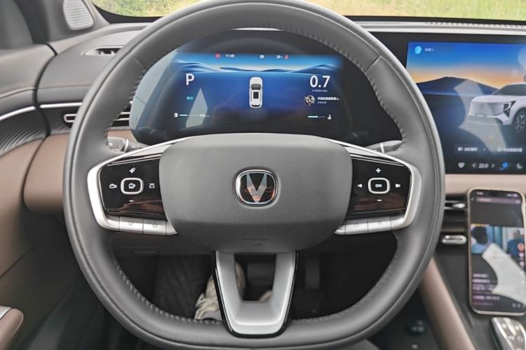 Used CHANGAN CS55PLUS 2026 Fourth Generation New Blue Whale 1.5T TianShu Premium Trim Steering Wheel