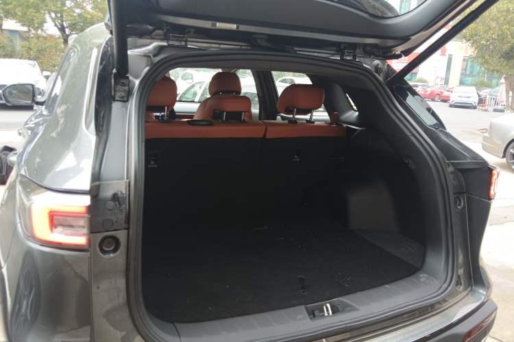 Used CHANGAN CS55PLUS 2026 Model, 4th Generation New Blue Whale 1.5T Tianxu Luxury Version Trunk